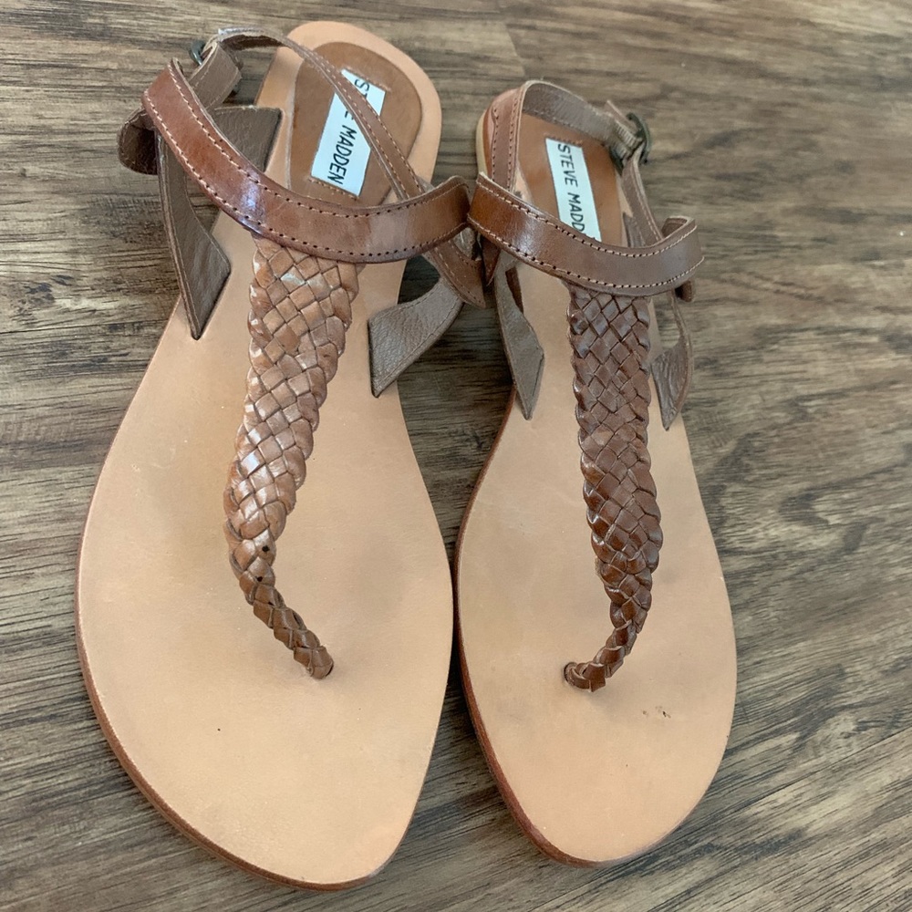Steve Madden flat braided sandals